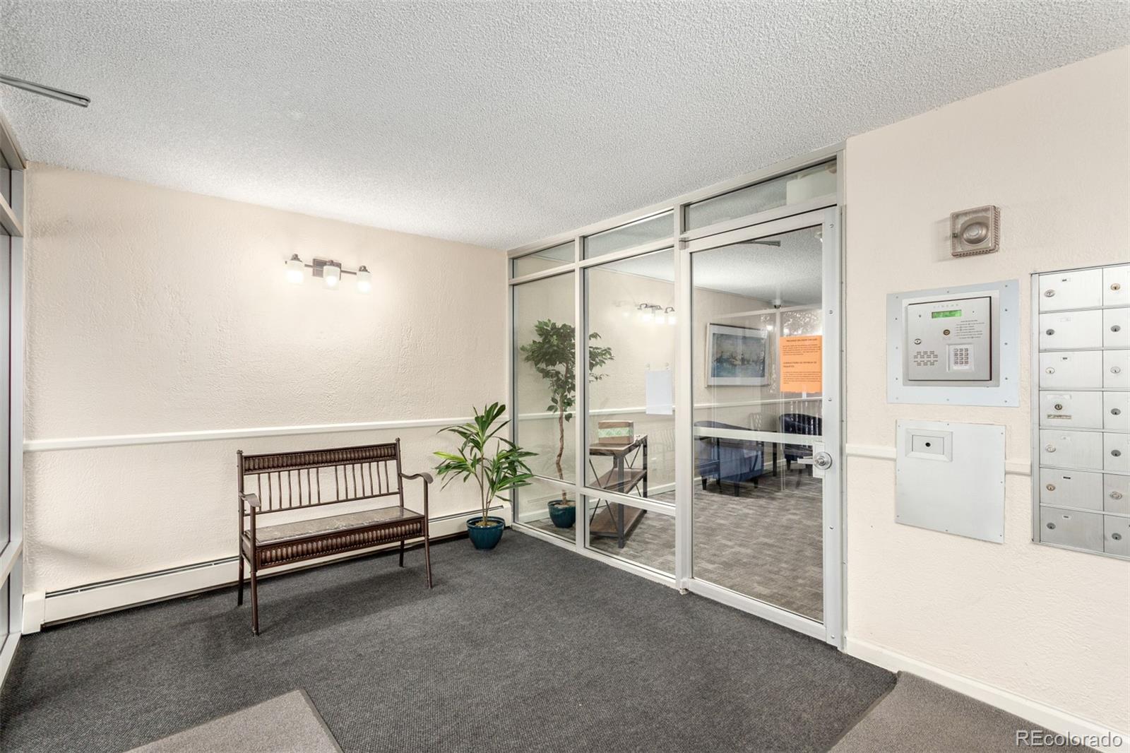 MLS Image #26 for 3470 s poplar street,denver, Colorado