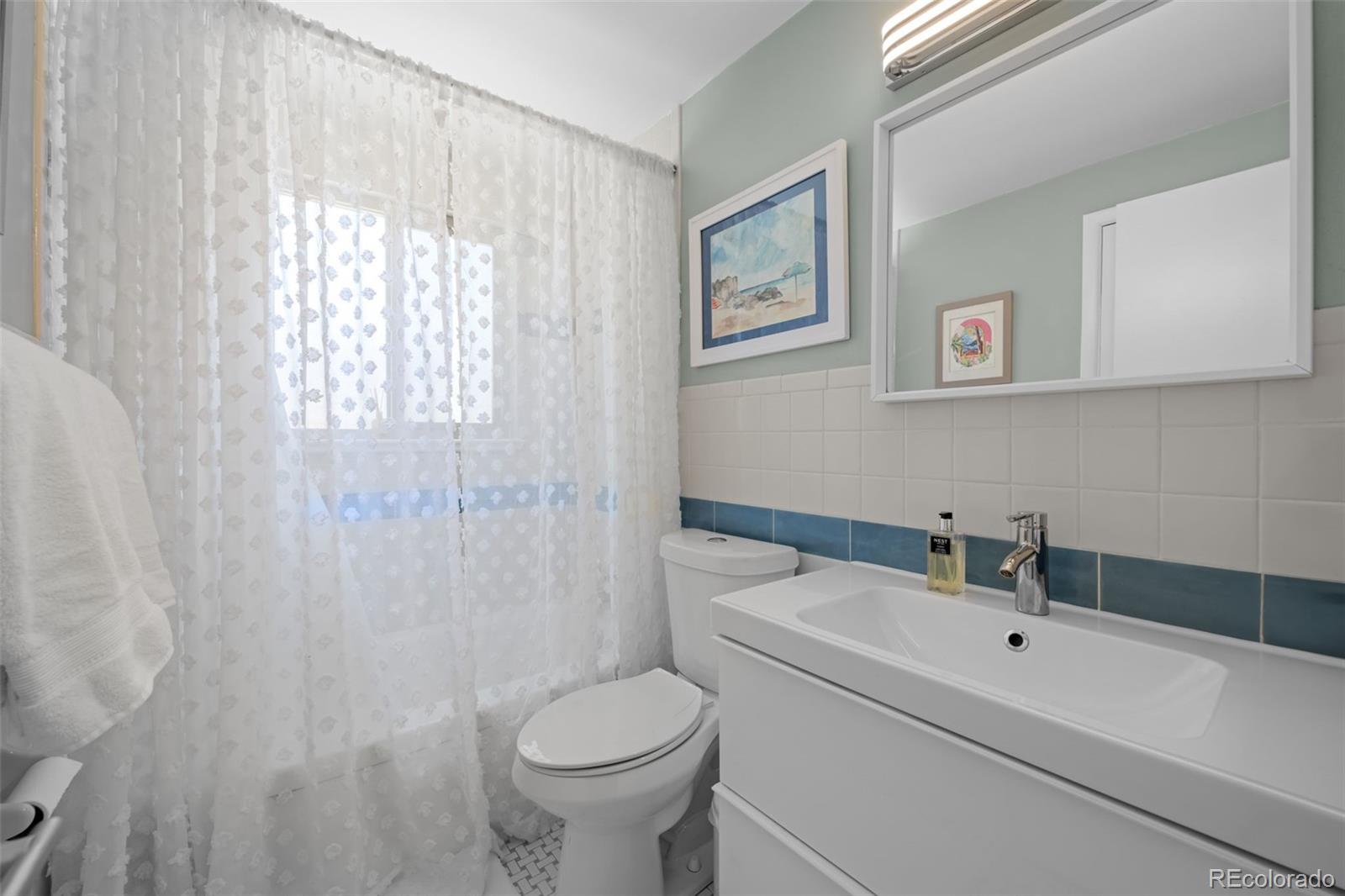 MLS Image #16 for 2430 s ogden street,denver, Colorado