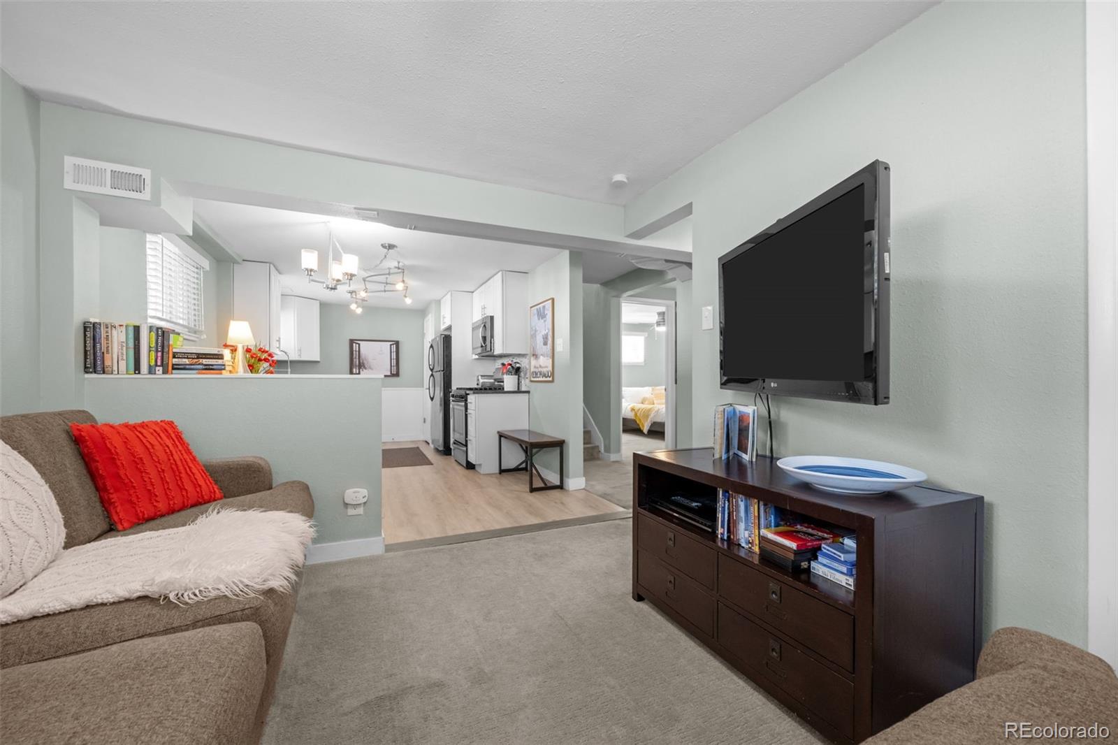 MLS Image #23 for 2430 s ogden street,denver, Colorado