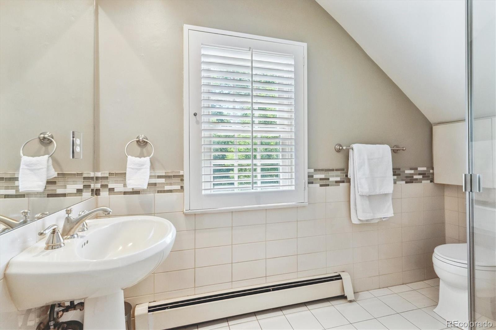 MLS Image #31 for 428 n humboldt street,denver, Colorado