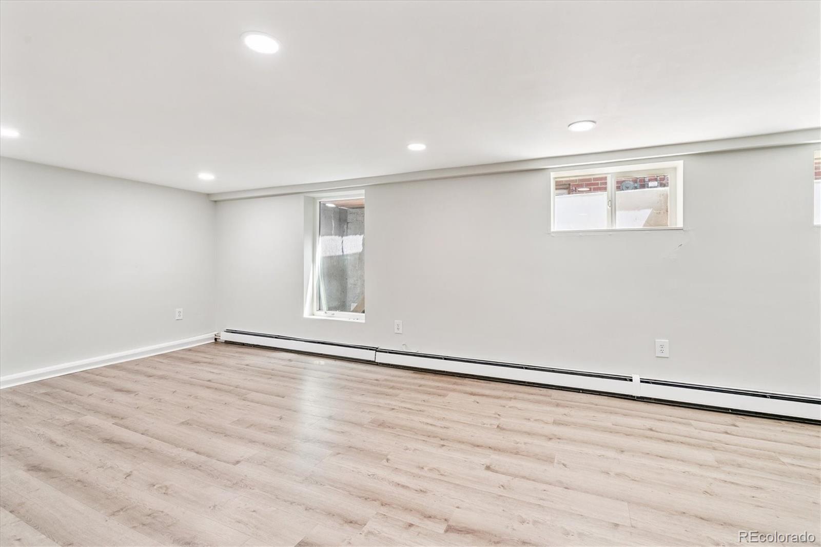MLS Image #33 for 428 n humboldt street,denver, Colorado