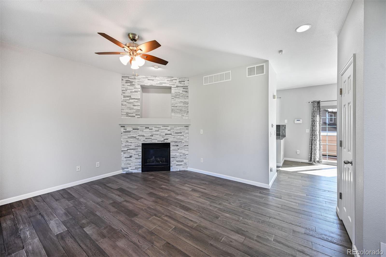 MLS Image #3 for 6809 s webster street,littleton, Colorado