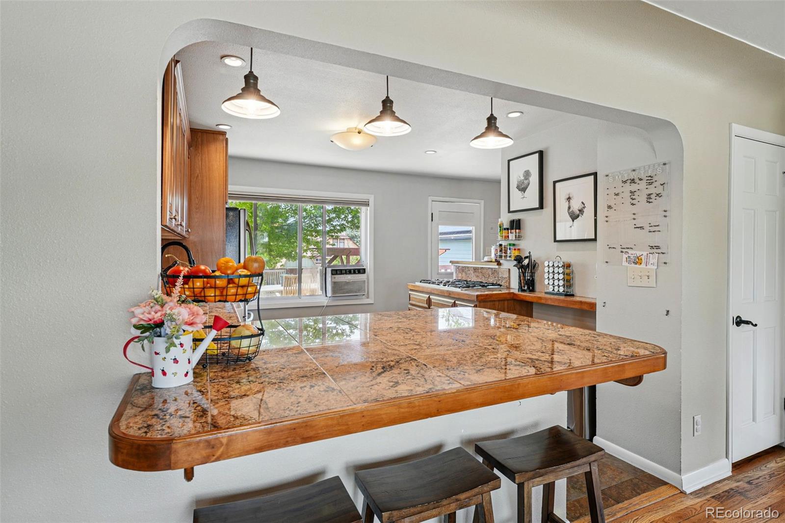 MLS Image #12 for 5573 s datura street,littleton, Colorado