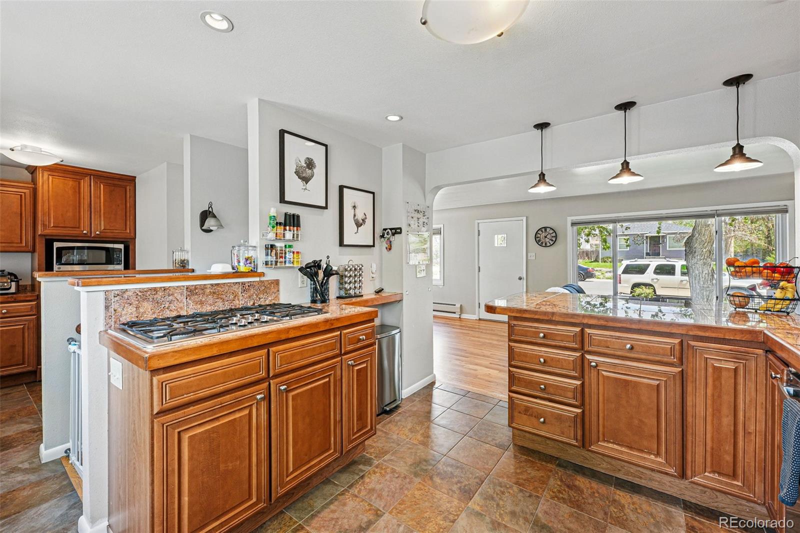 MLS Image #15 for 5573 s datura street,littleton, Colorado