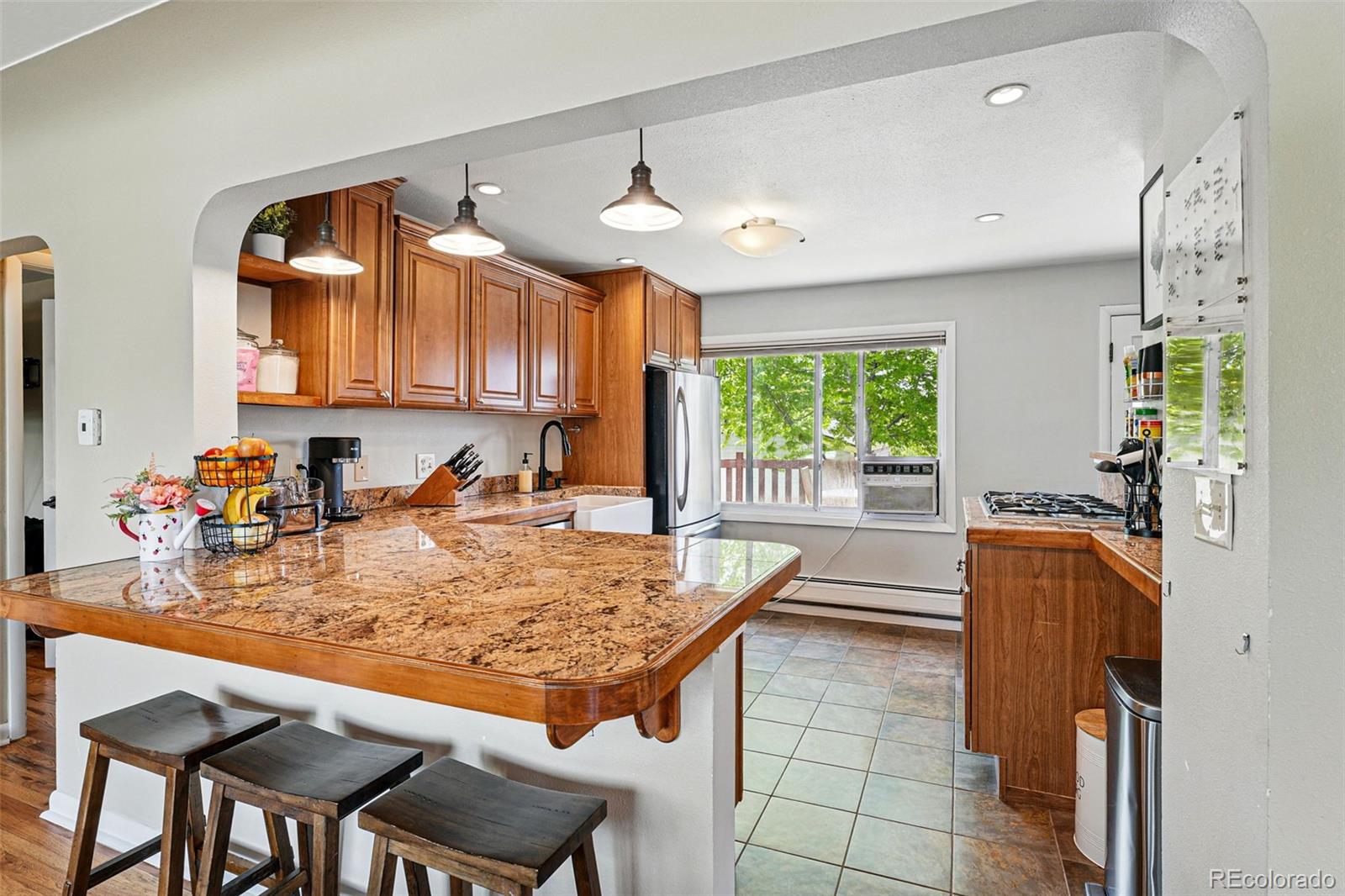 MLS Image #9 for 5573 s datura street,littleton, Colorado