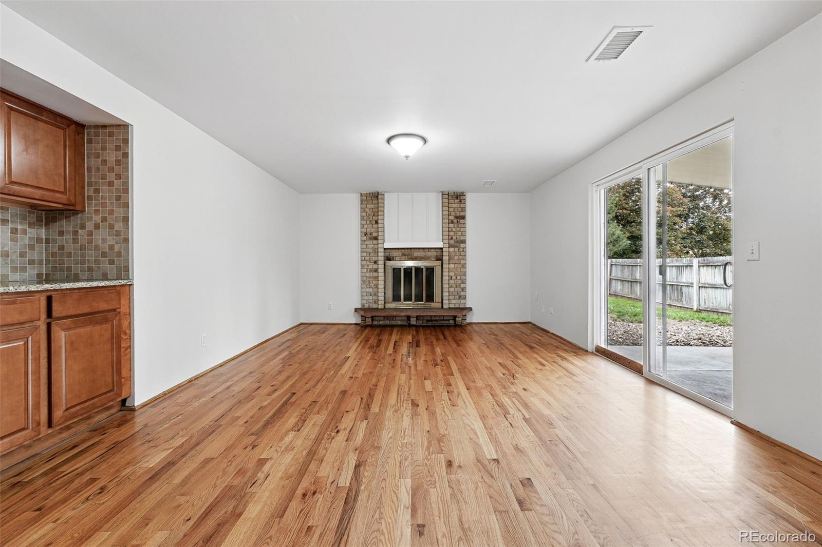 MLS Image #12 for 2495 s lansing way,aurora, Colorado