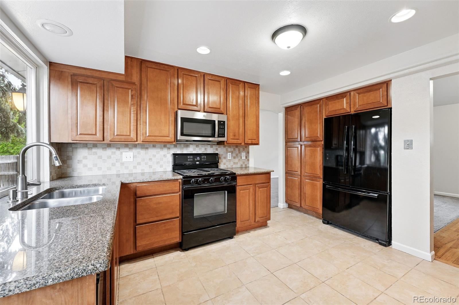 MLS Image #9 for 2495 s lansing way,aurora, Colorado