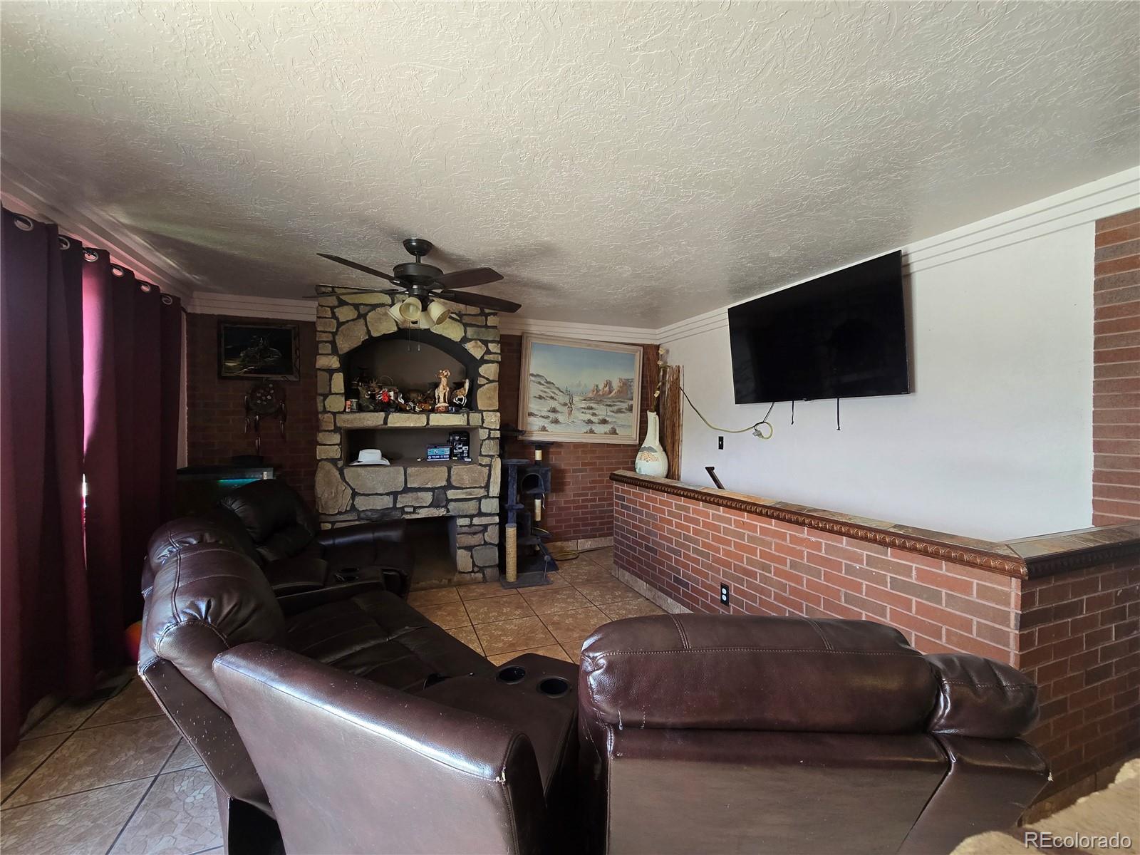 MLS Image #3 for 608 e 22nd street road,greeley, Colorado