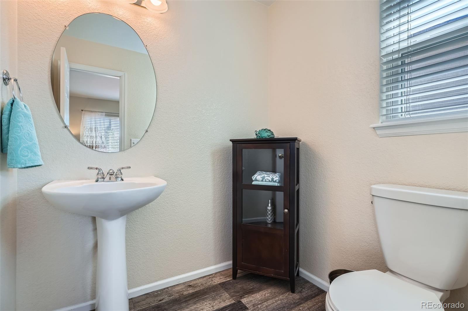 MLS Image #8 for 20336 e 48th drive,denver, Colorado