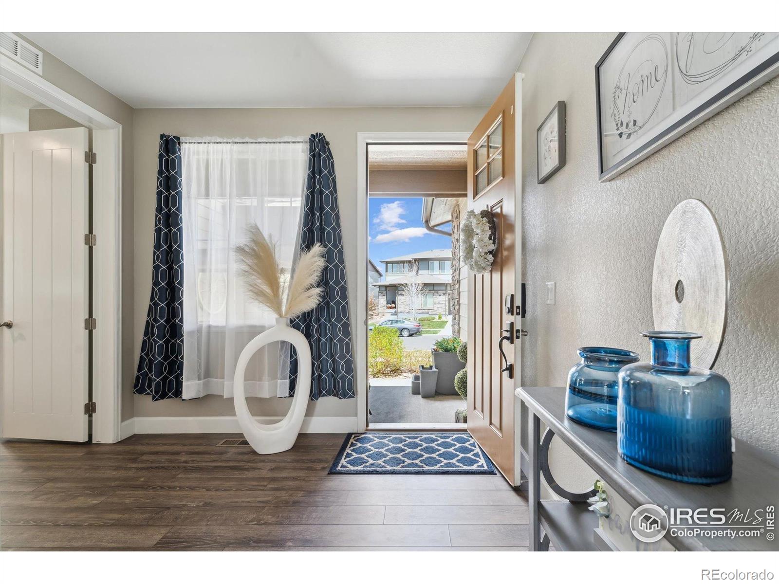 MLS Image #8 for 25190 e nova place,aurora, Colorado