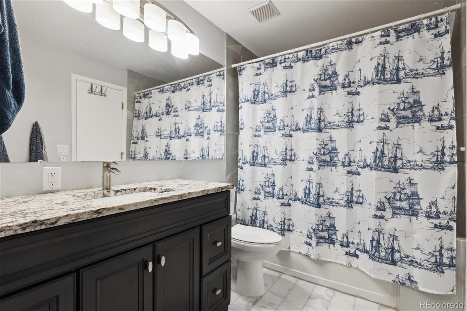 MLS Image #18 for 21125 e 43rd avenue,denver, Colorado