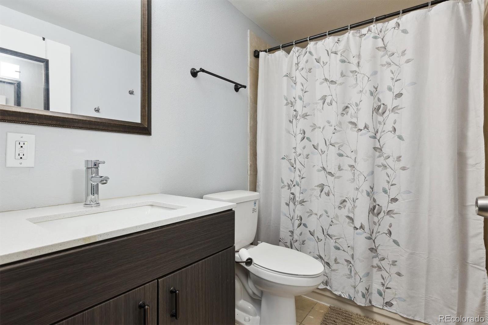 MLS Image #23 for 21125 e 43rd avenue,denver, Colorado