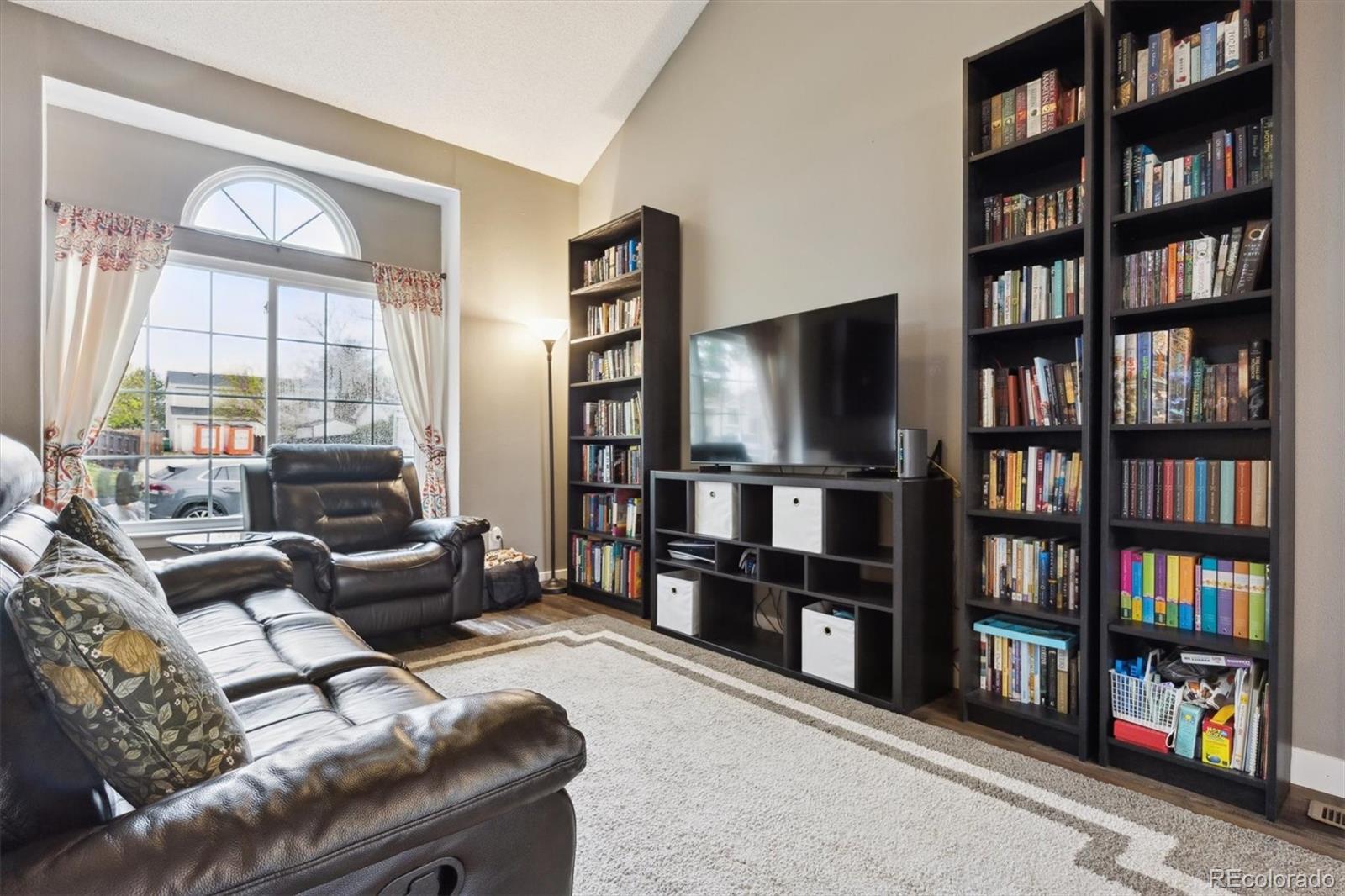 MLS Image #6 for 21125 e 43rd avenue,denver, Colorado