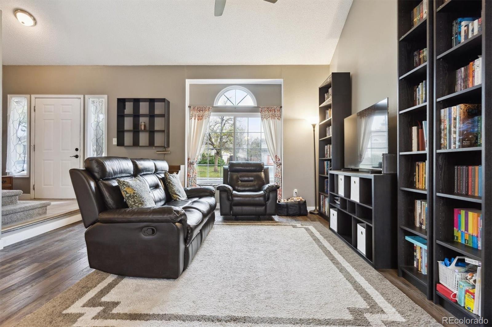 MLS Image #7 for 21125 e 43rd avenue,denver, Colorado