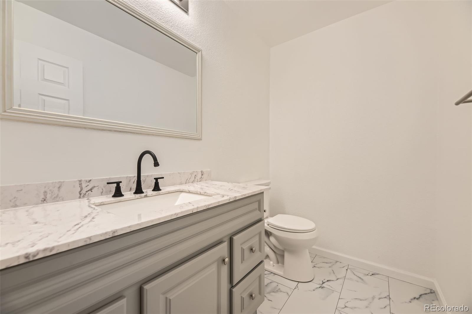 MLS Image #11 for 3200 s federal boulevard,denver, Colorado