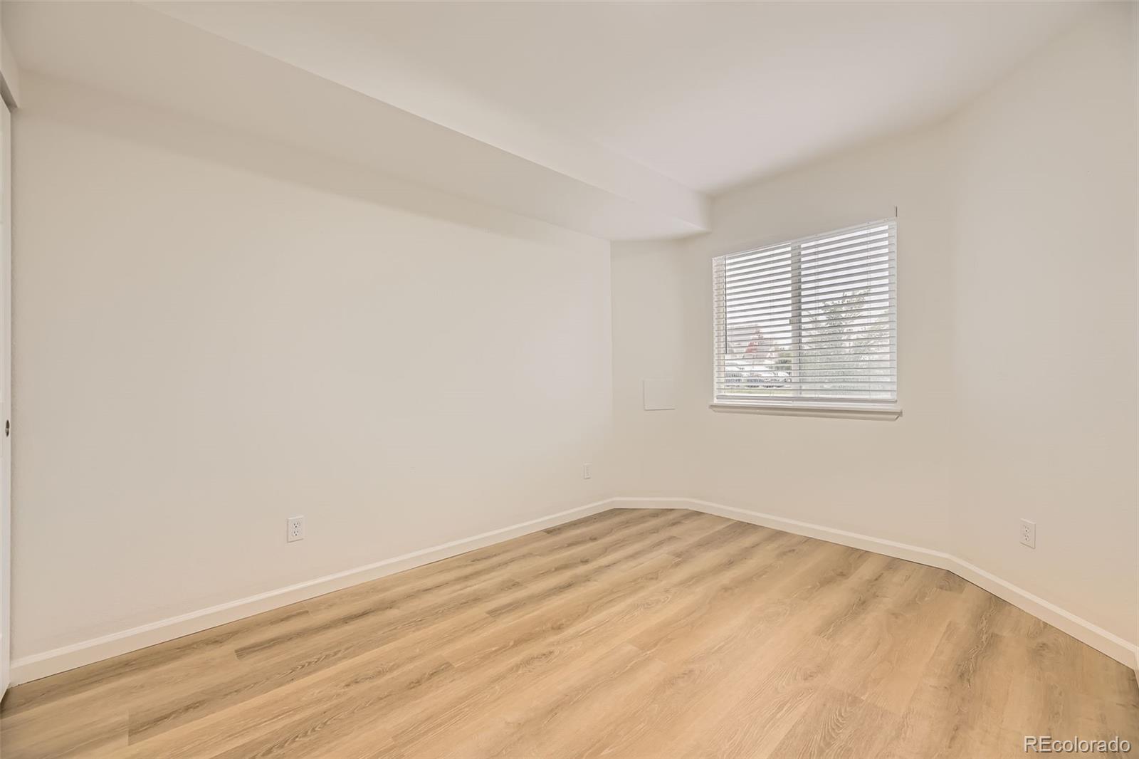 MLS Image #20 for 3200 s federal boulevard,denver, Colorado