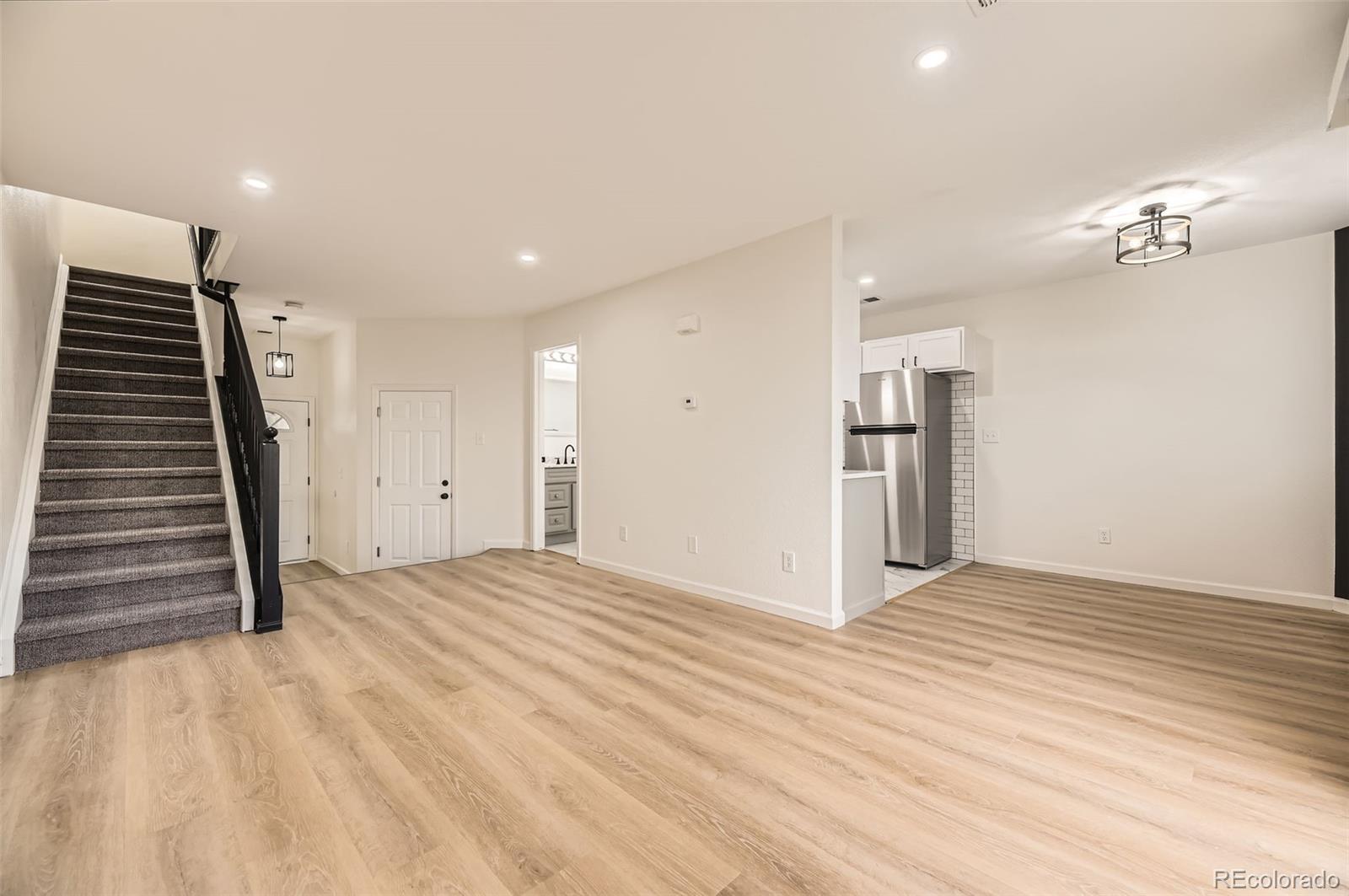 MLS Image #6 for 3200 s federal boulevard,denver, Colorado