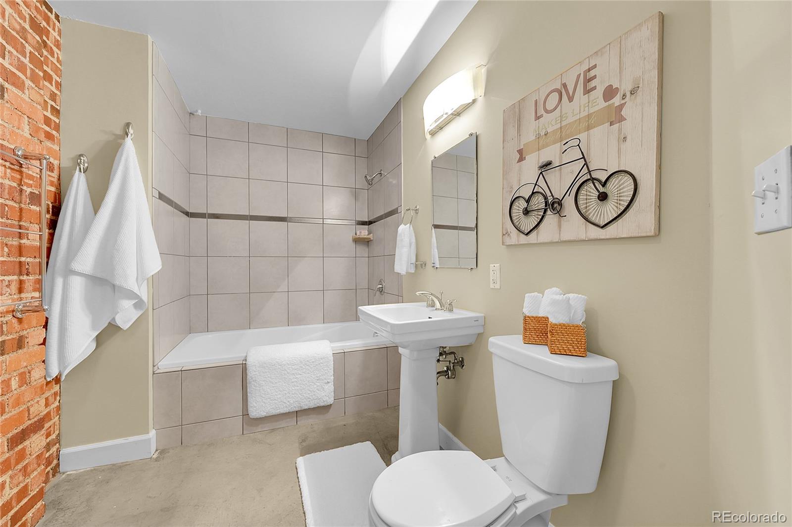 MLS Image #9 for 2500  walnut street,denver, Colorado