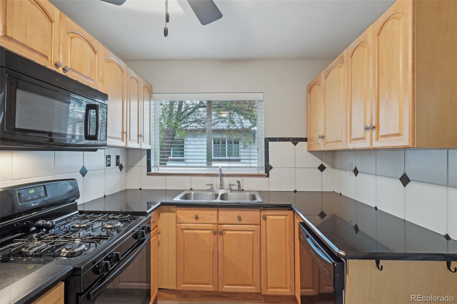 MLS Image #7 for 4072  ames street,wheat ridge, Colorado