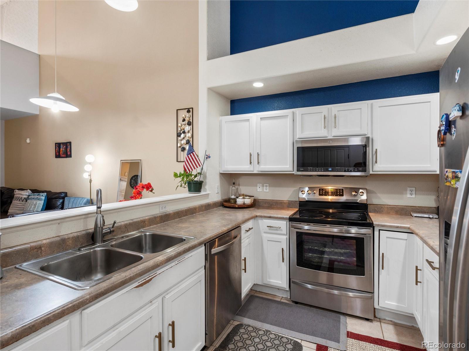 MLS Image #4 for 5800  tower road,denver, Colorado