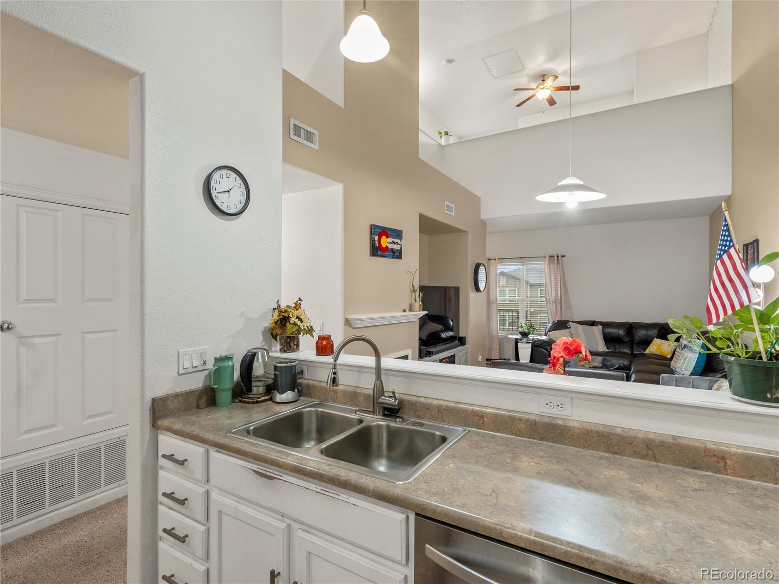 MLS Image #7 for 5800  tower road,denver, Colorado