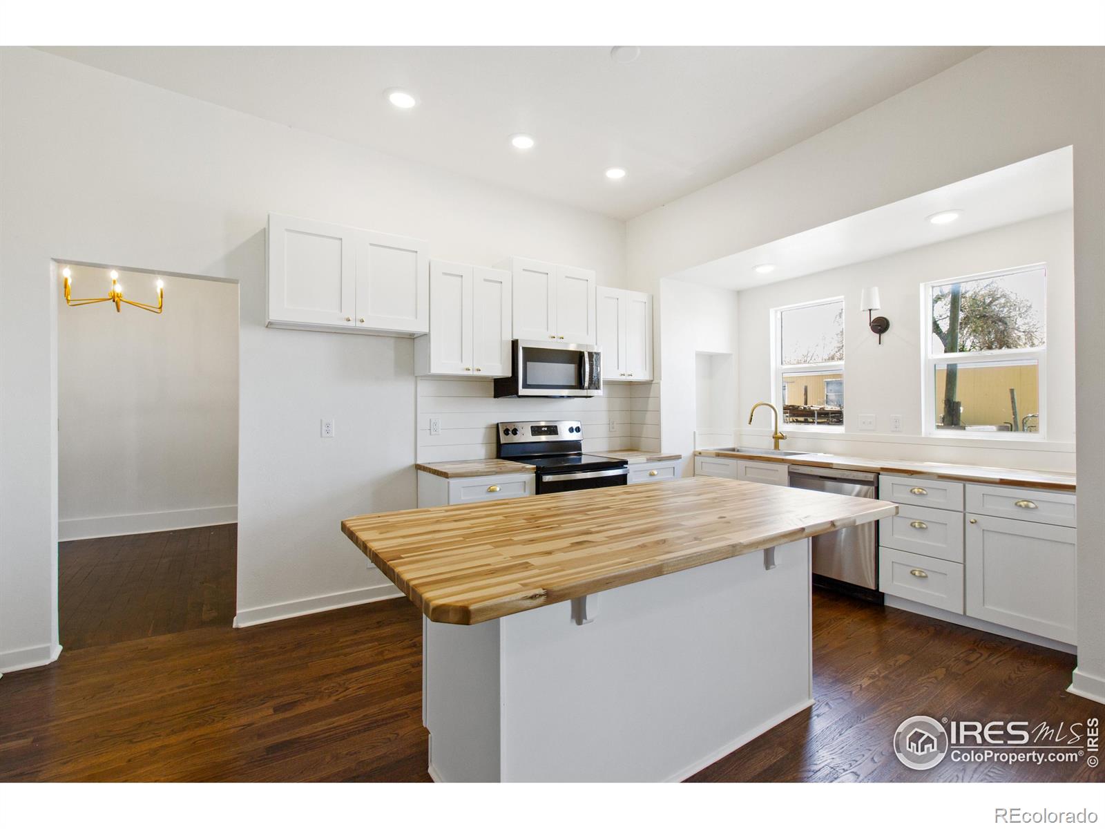 CMA Image for 31250  1st Street,Gill, Colorado