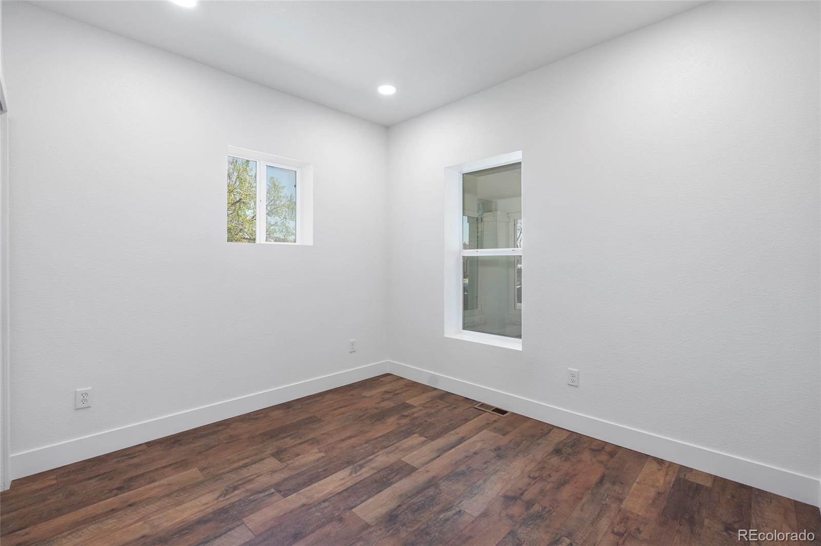 MLS Image #14 for 4745 n clay street,denver, Colorado