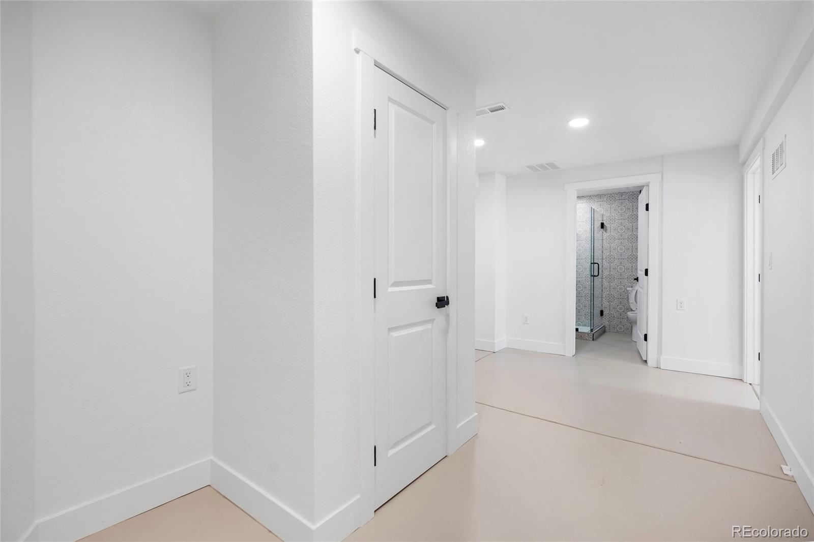 MLS Image #21 for 4745 n clay street,denver, Colorado