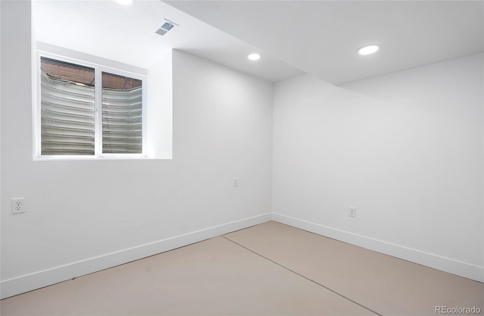 MLS Image #27 for 4745 n clay street,denver, Colorado