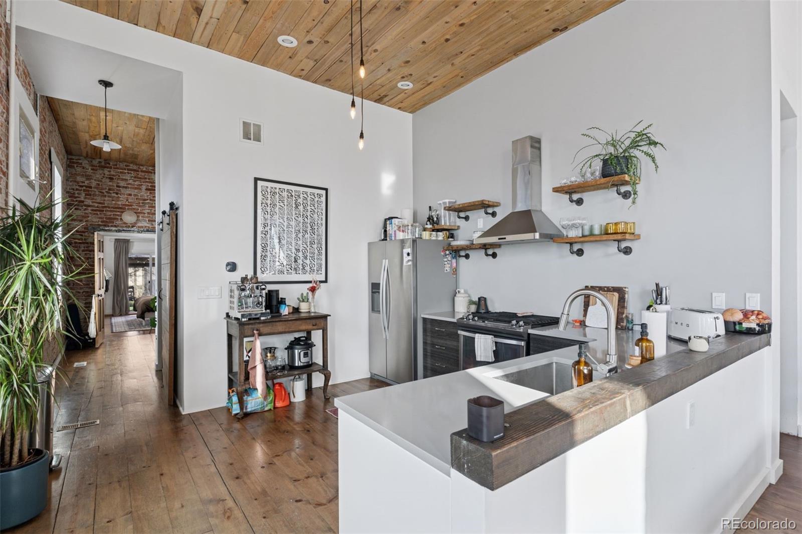 MLS Image #7 for 701 w 6th avenue,denver, Colorado