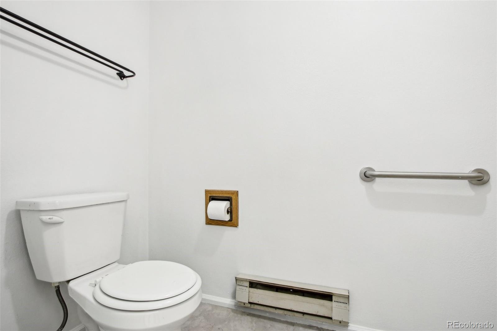 MLS Image #20 for 18830 e 16th place,aurora, Colorado