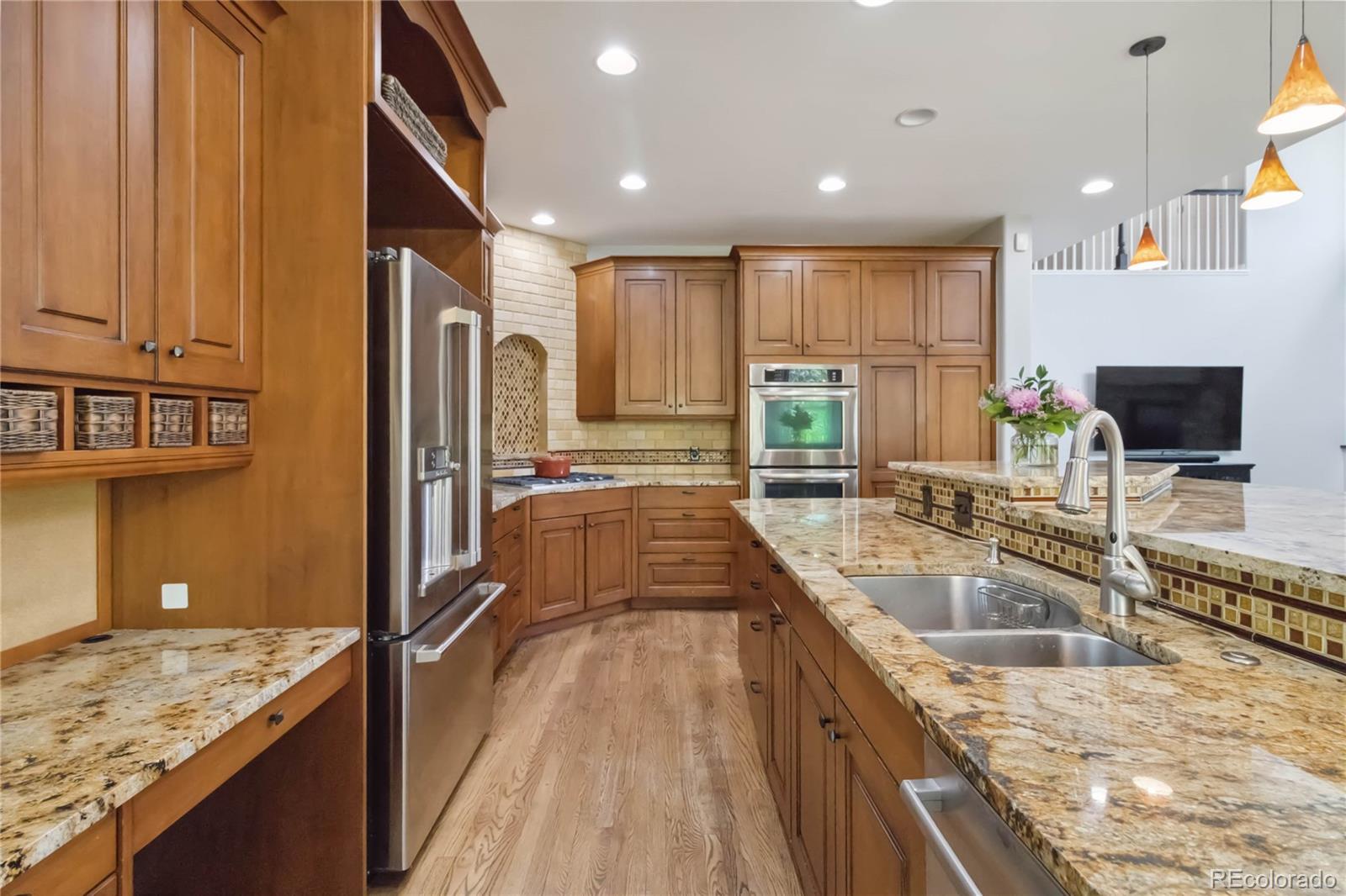 MLS Image #12 for 11302 e ida court,englewood, Colorado