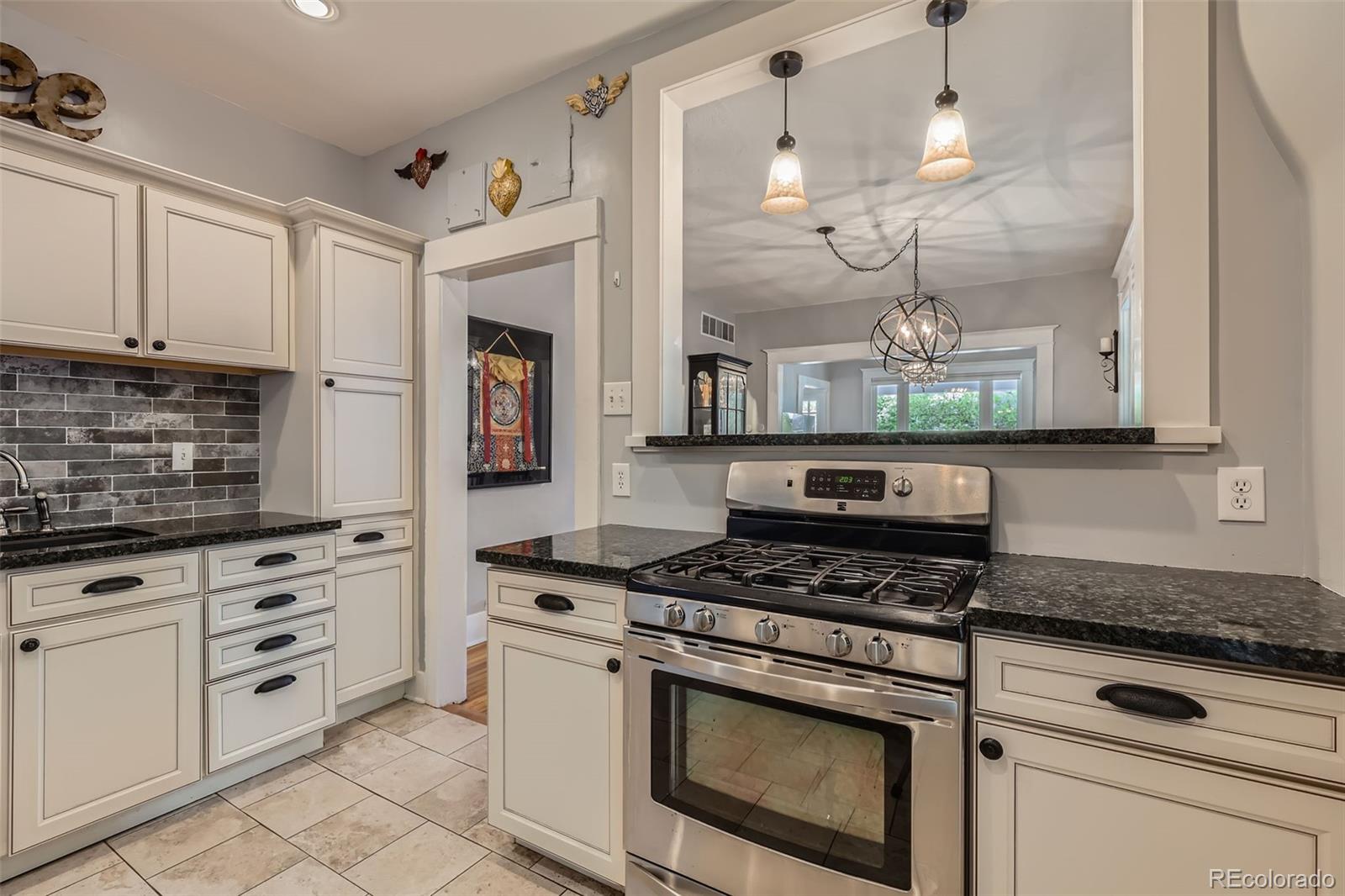 MLS Image #11 for 3259  lowell boulevard,denver, Colorado