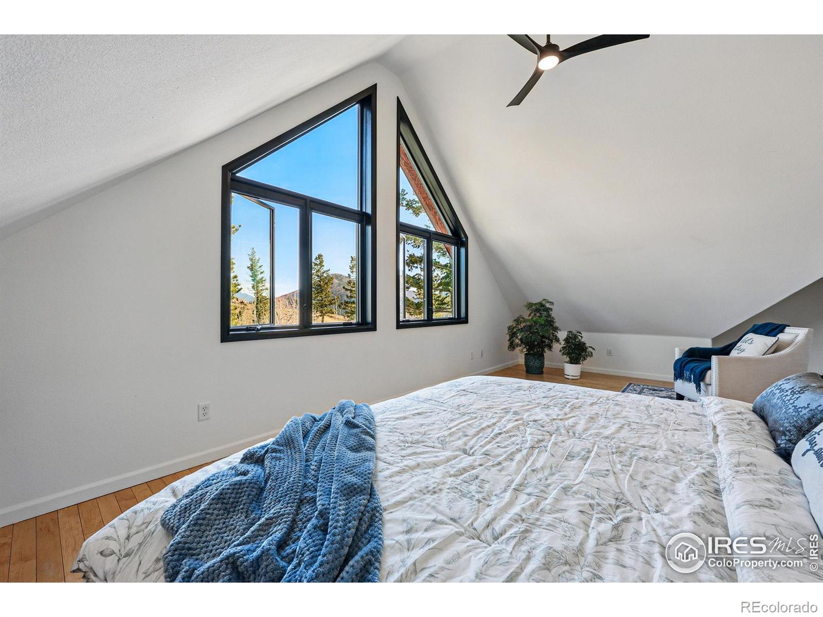 MLS Image #15 for 98  rim road,boulder, Colorado