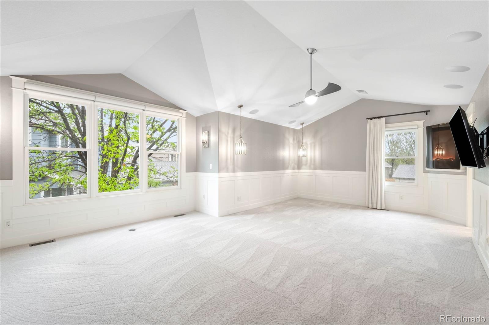 MLS Image #11 for 8523 s flower court,littleton, Colorado