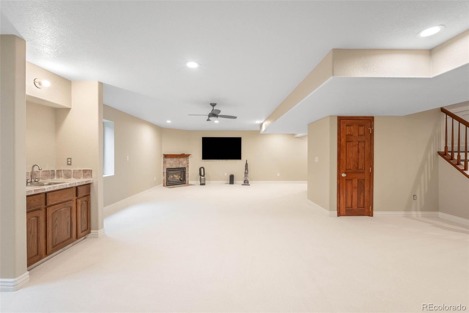 MLS Image #19 for 8523 s flower court,littleton, Colorado