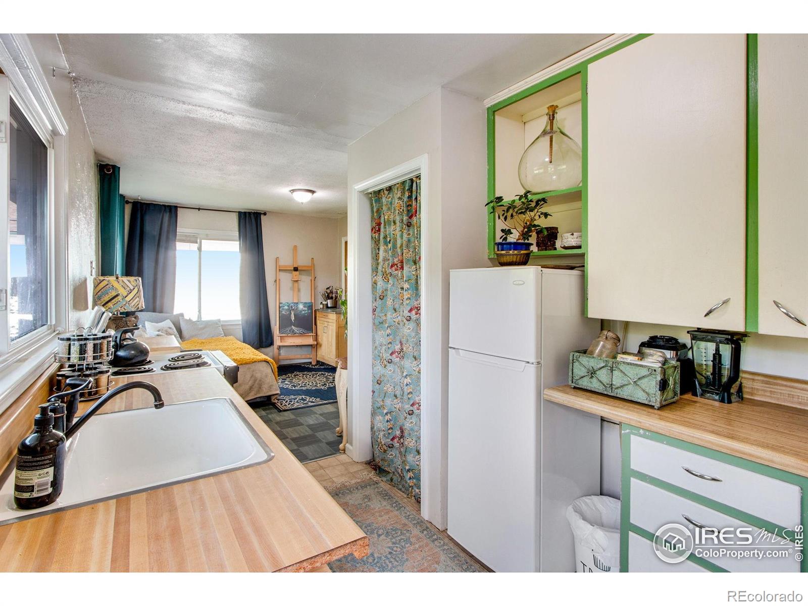 MLS Image #25 for 1268  ohana way,bellvue, Colorado