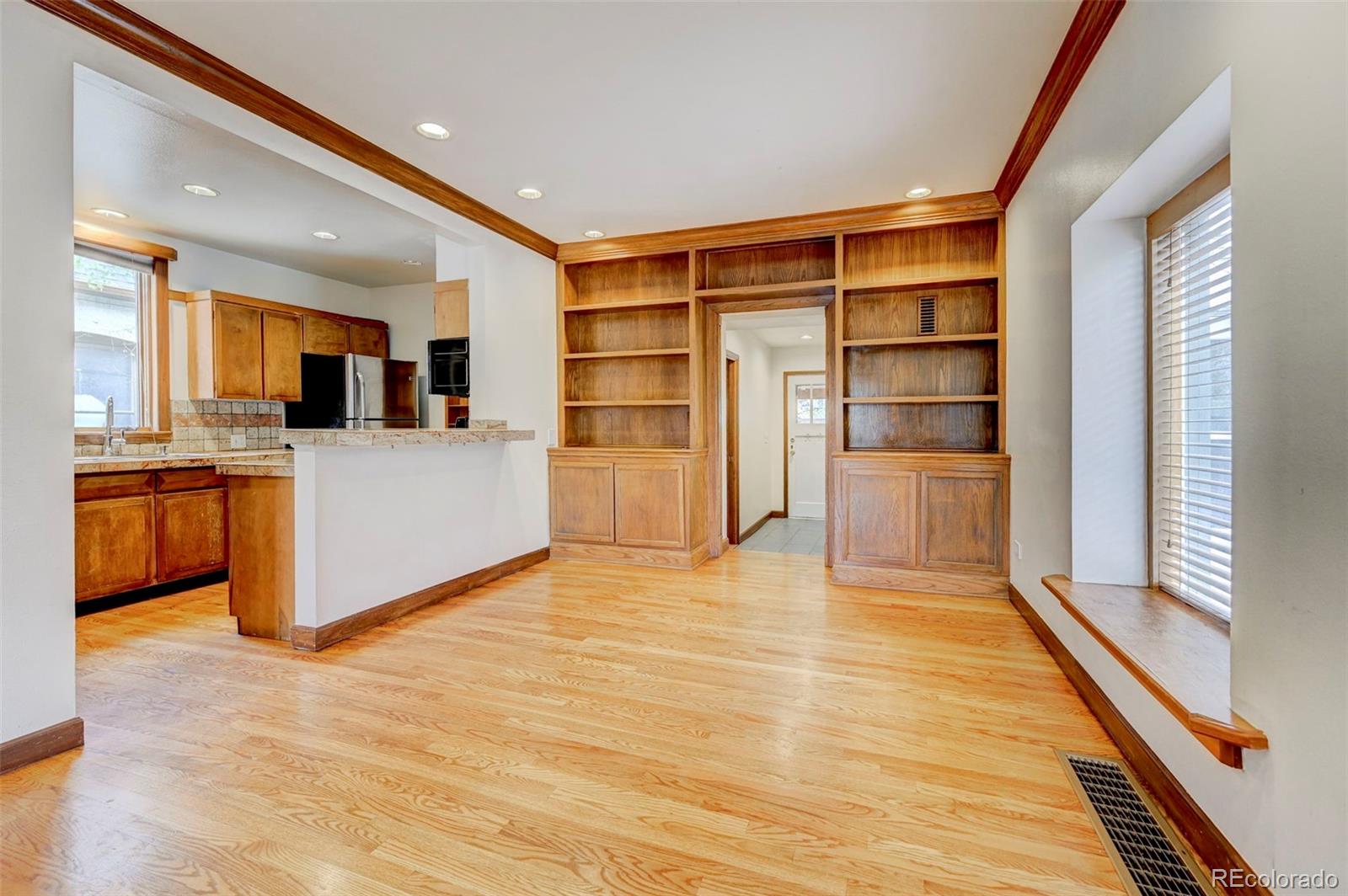 MLS Image #12 for 458 s downing street,denver, Colorado