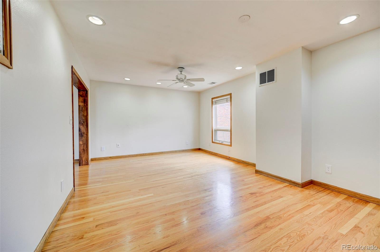 MLS Image #26 for 458 s downing street,denver, Colorado