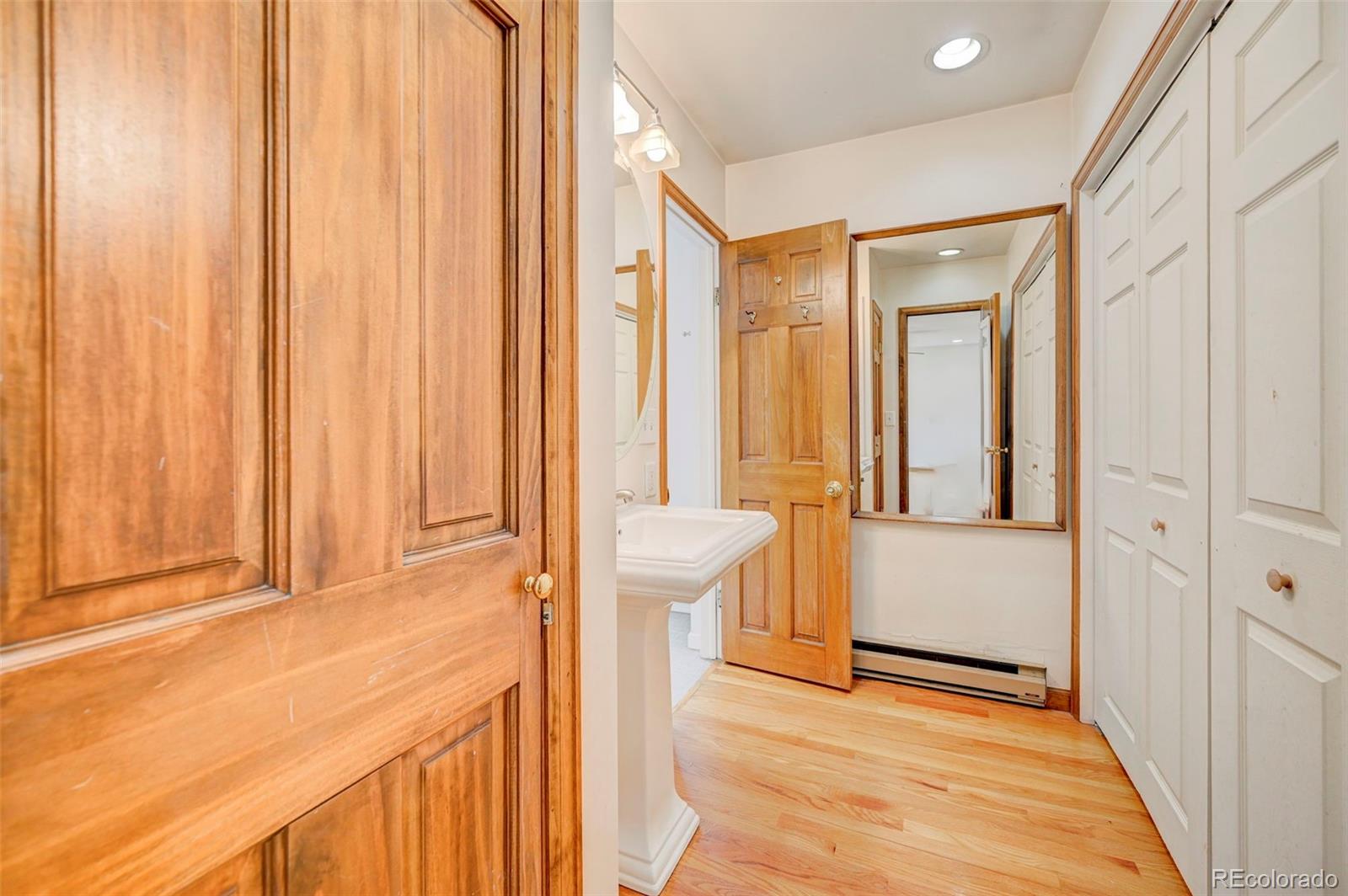 MLS Image #29 for 458 s downing street,denver, Colorado