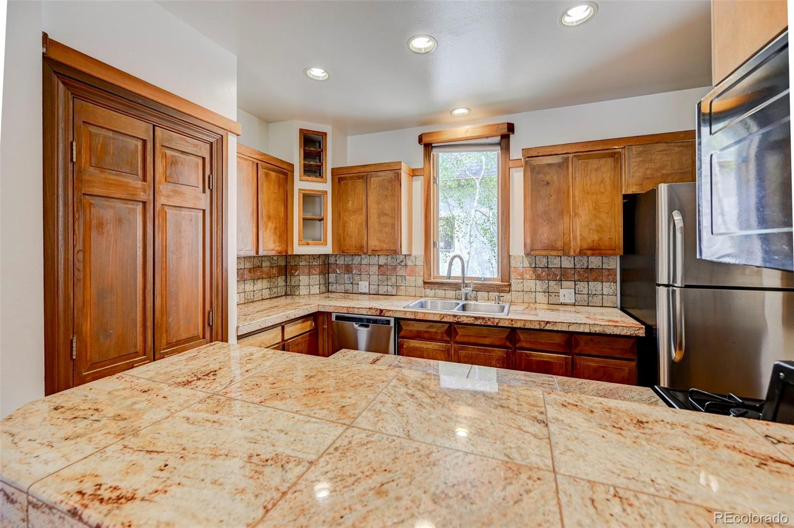MLS Image #9 for 458 s downing street,denver, Colorado