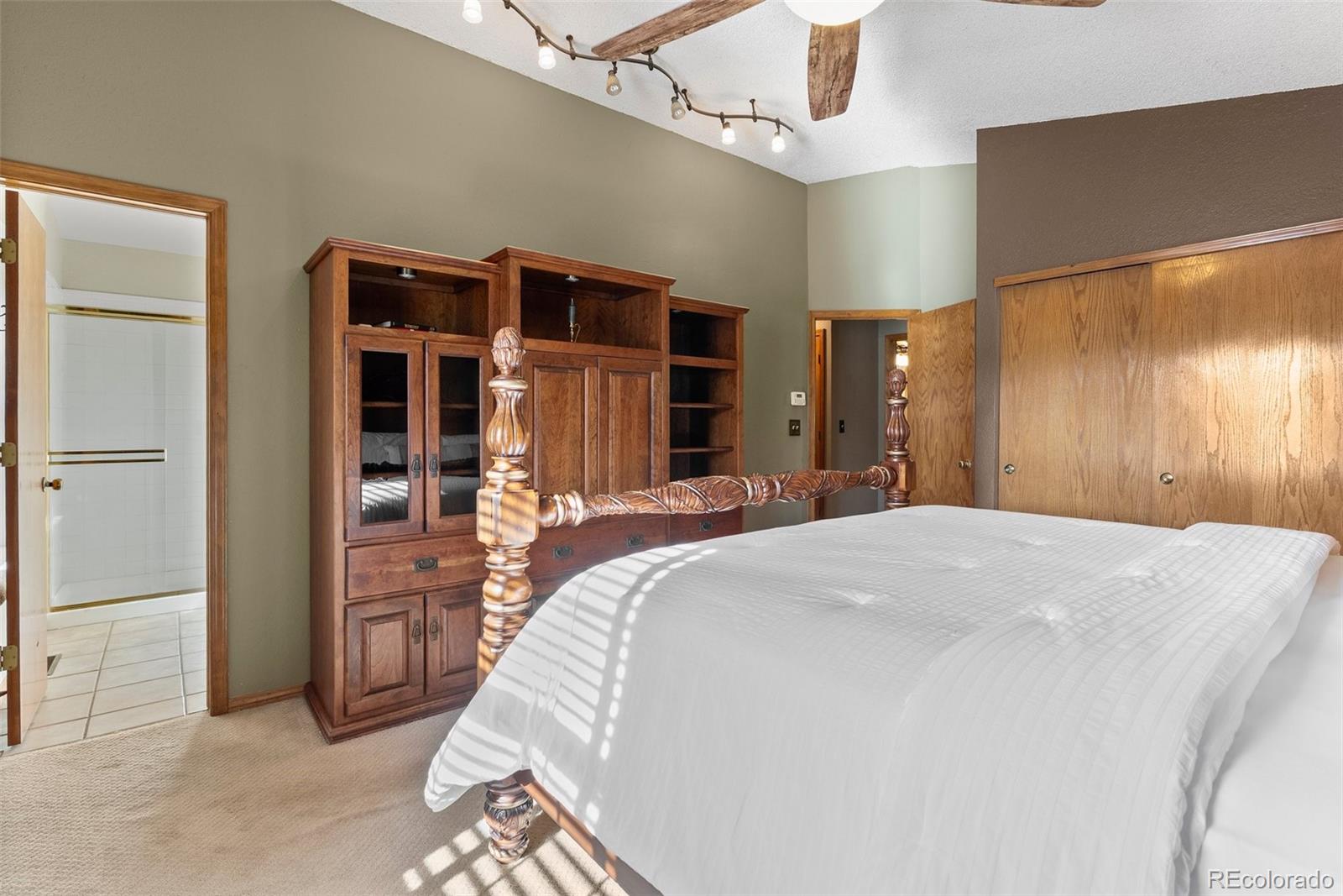 MLS Image #15 for 12017 w cross drive,littleton, Colorado