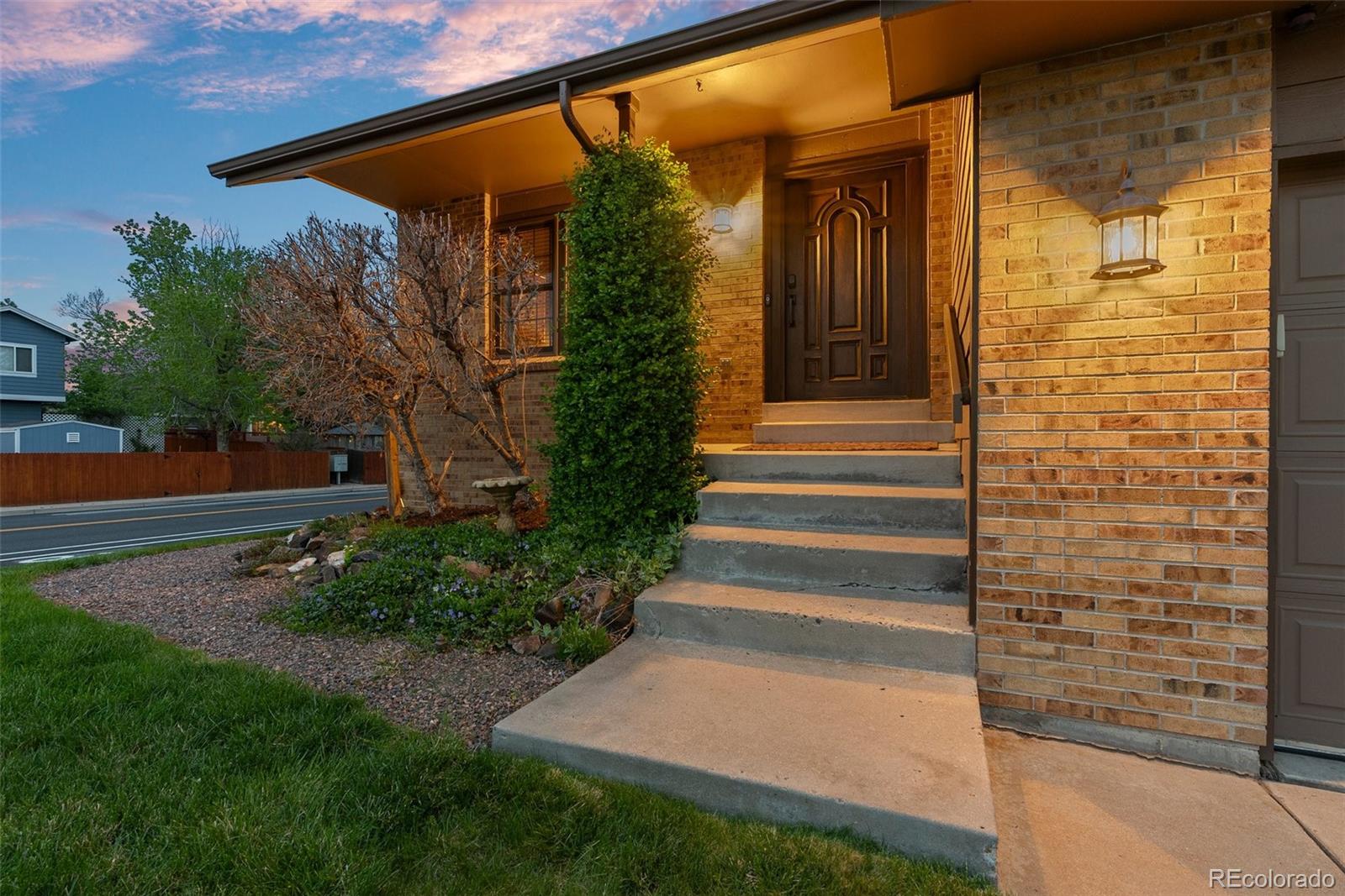 MLS Image #35 for 12017 w cross drive,littleton, Colorado