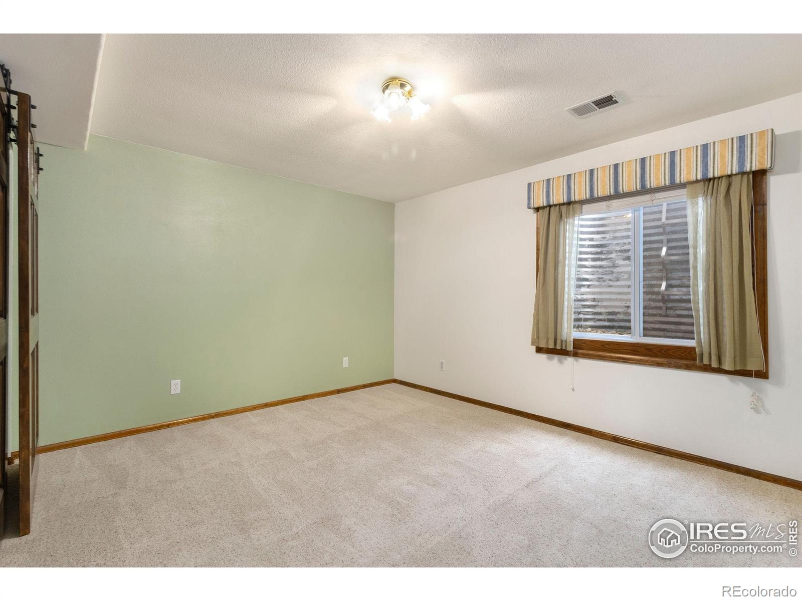 MLS Image #33 for 2719  rochdale court,fort collins, Colorado