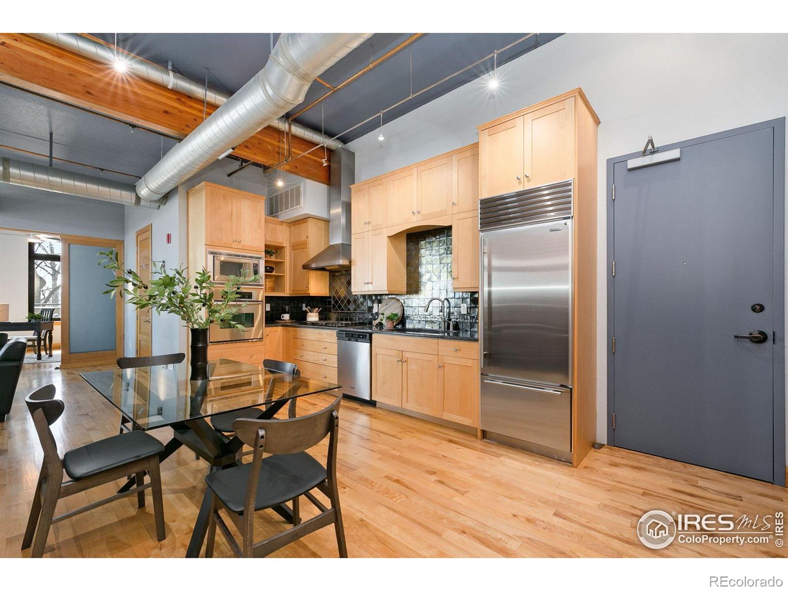 MLS Image #8 for 210 w magnolia street,fort collins, Colorado