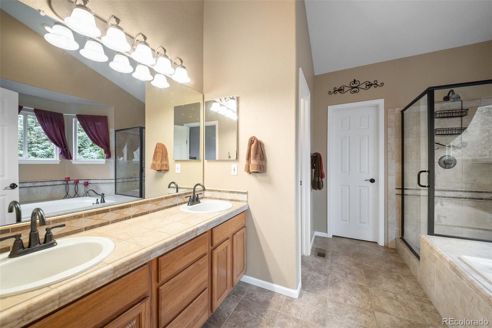 MLS Image #22 for 8533 s flower court,littleton, Colorado