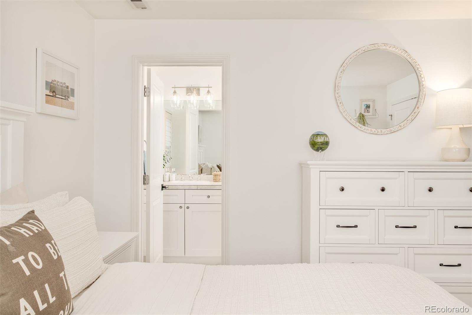 MLS Image #25 for 150 s harrison street,denver, Colorado