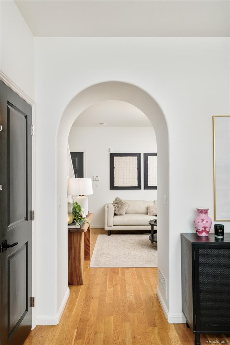 MLS Image #6 for 150 s harrison street,denver, Colorado