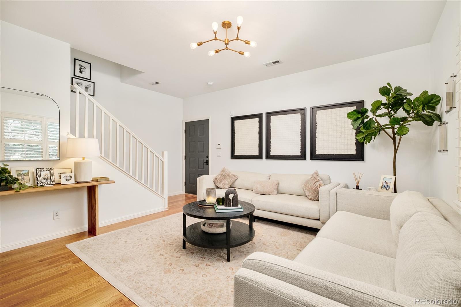 MLS Image #9 for 150 s harrison street,denver, Colorado