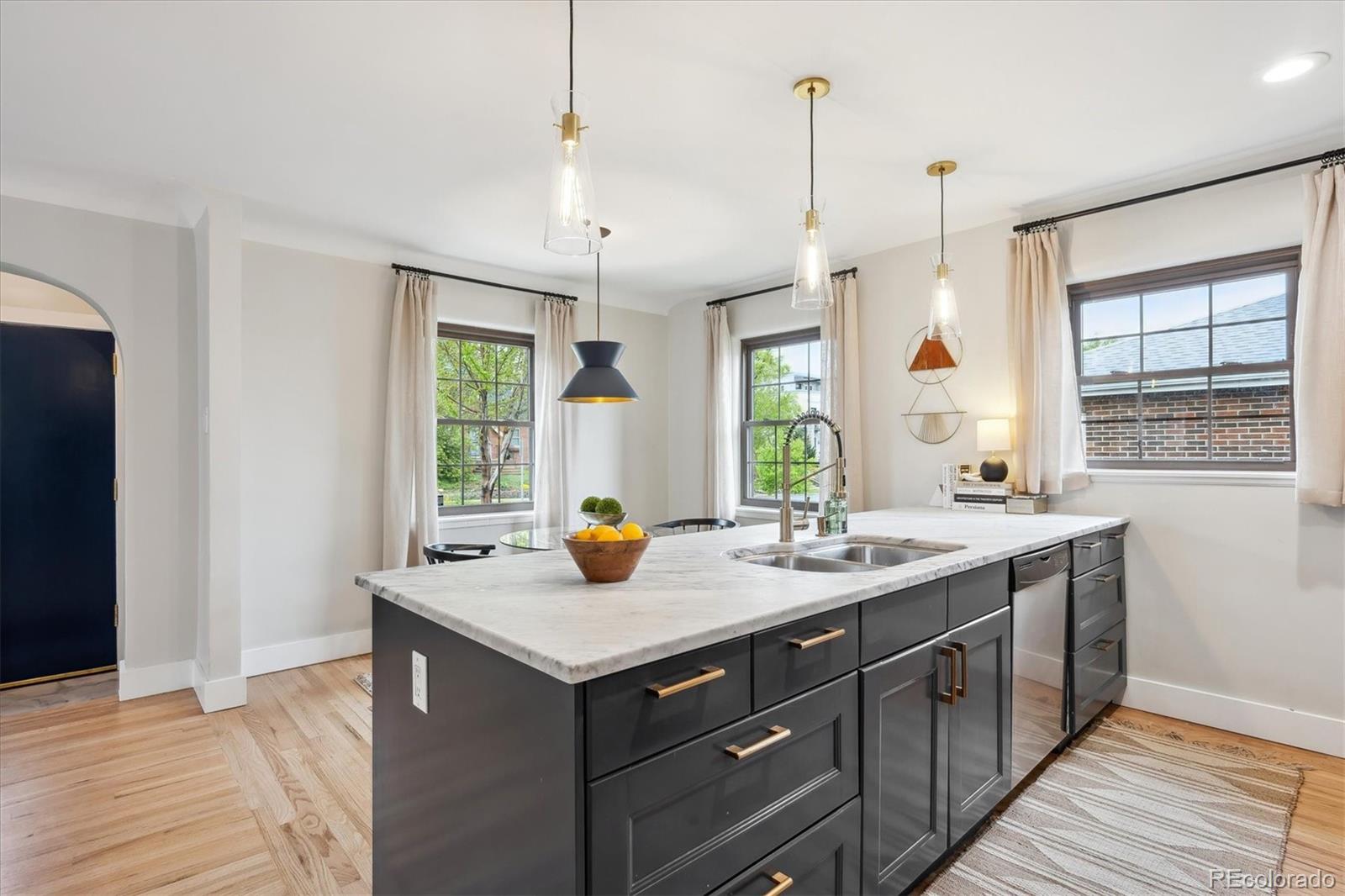 MLS Image #8 for 4710 w 32nd avenue,denver, Colorado